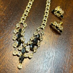 SALE!! Vintage black & clear gold tone necklace and earrings set.